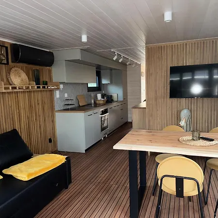 Hausboot Roxy Woma D13 Botel Furstenberg-Havel
