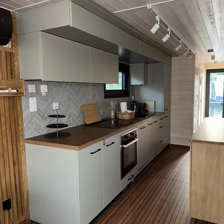 Hausboot Roxy Woma D13 Furstenberg-Havel